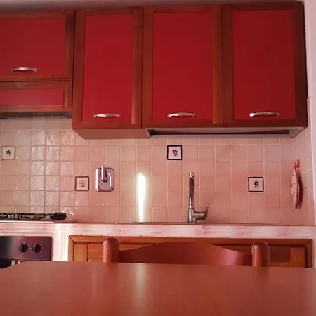 Anfora Rosso * Canneto (Lipari)