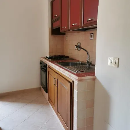 Anfora Rosso شقة *